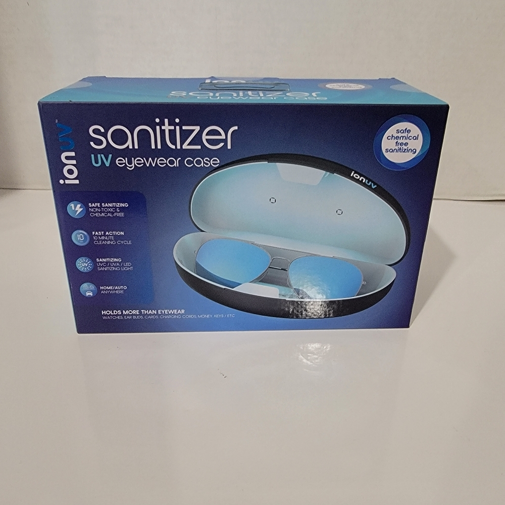 Eyewear Case Sanitizer